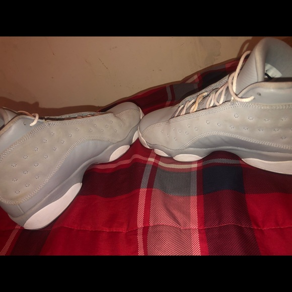 Jordan 13 Retro Wolf Grey Deadly Pink - Picture 4 of 5